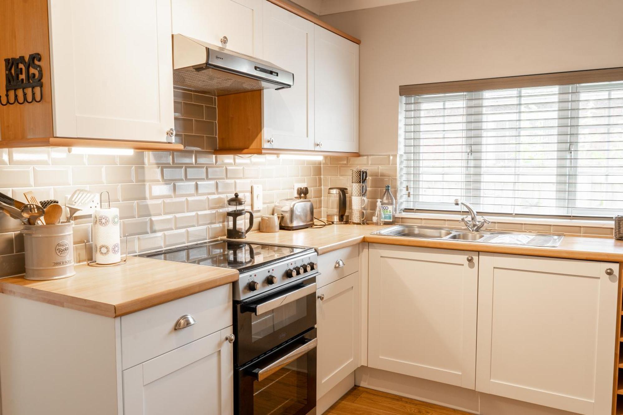 Cosy 2 Bed Cottage In Charming Village Of Christleton - For Up To 5 Buitenkant foto